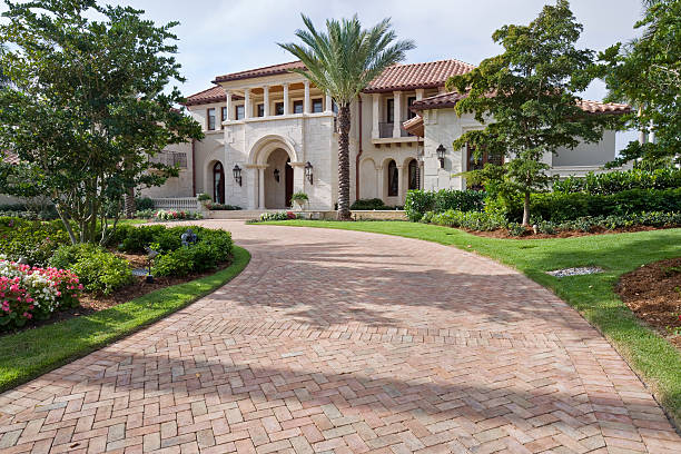 Best Interlocking Driveway Pavers  in Follansbee, WV